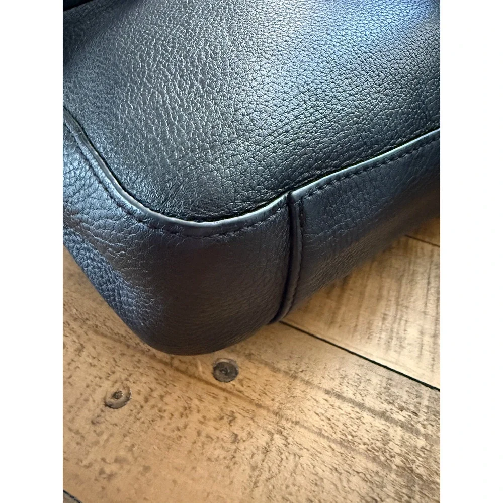 Tory Burch Crossbody Bag Womens Small Black Pebbled Leather Embossed Logo